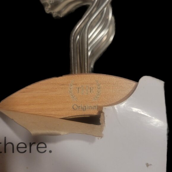 The Home Edit Wooden and Metal Hangers 12 pack - Picture 5 of 5